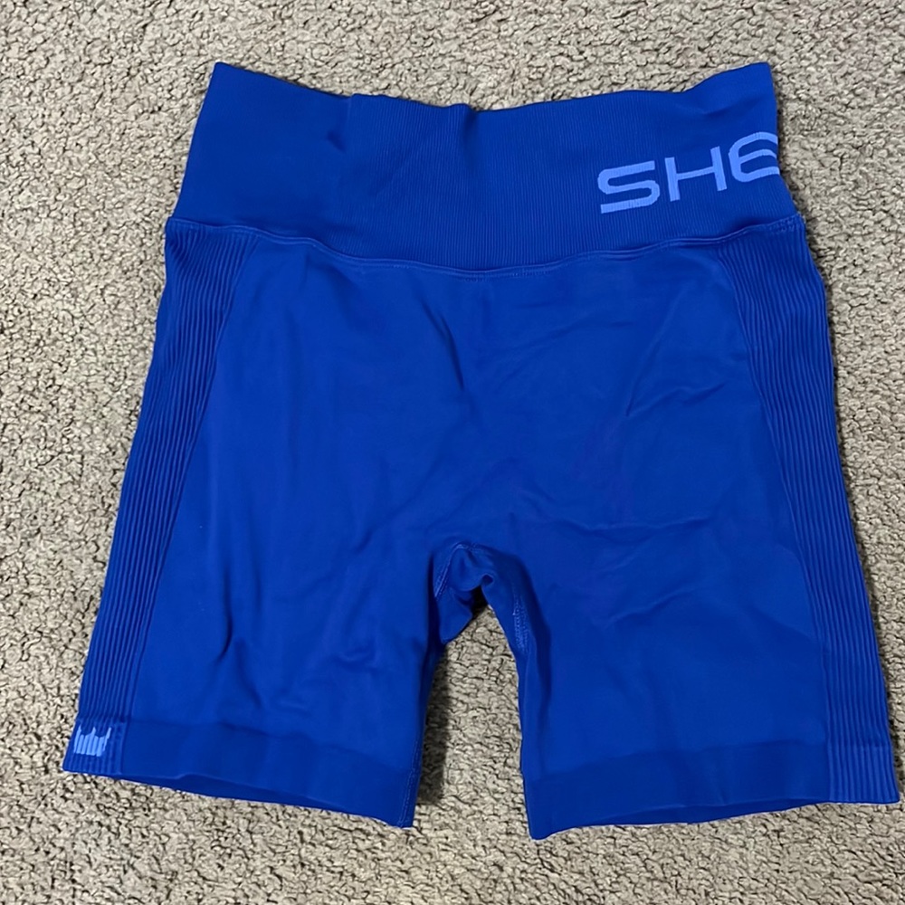 SHEFIT scrunch biker shorts